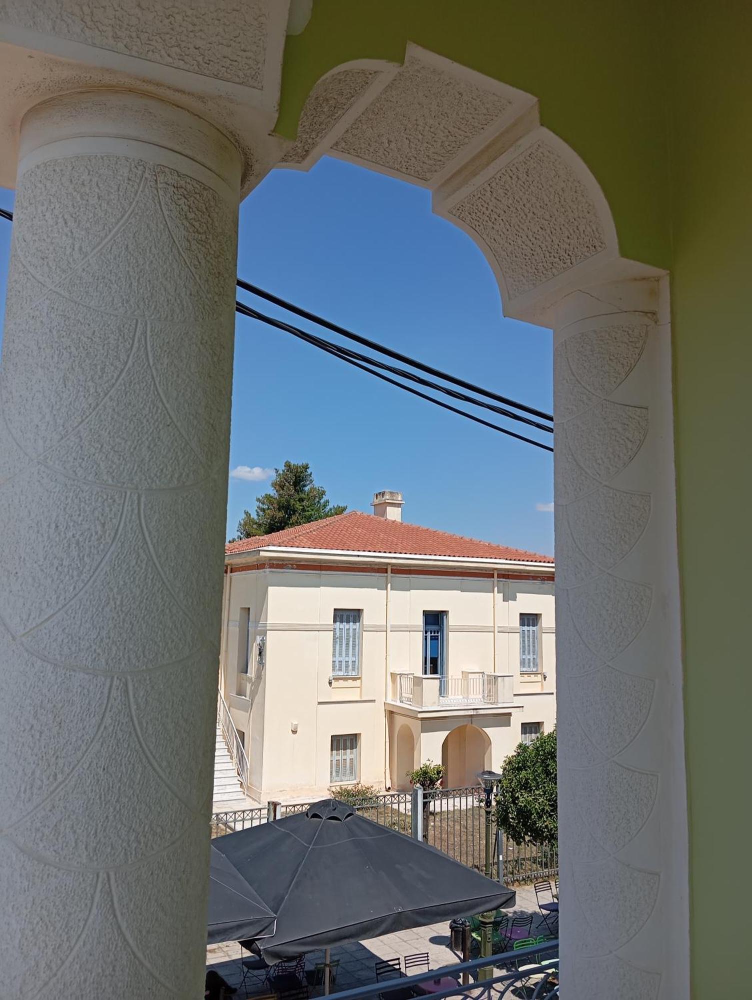 Iris Baroque Apartment Elefsína Exterior foto